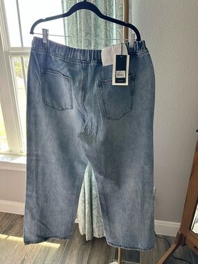 One Teaspoon Women's Light Blue Wide Leg Flare Jeans